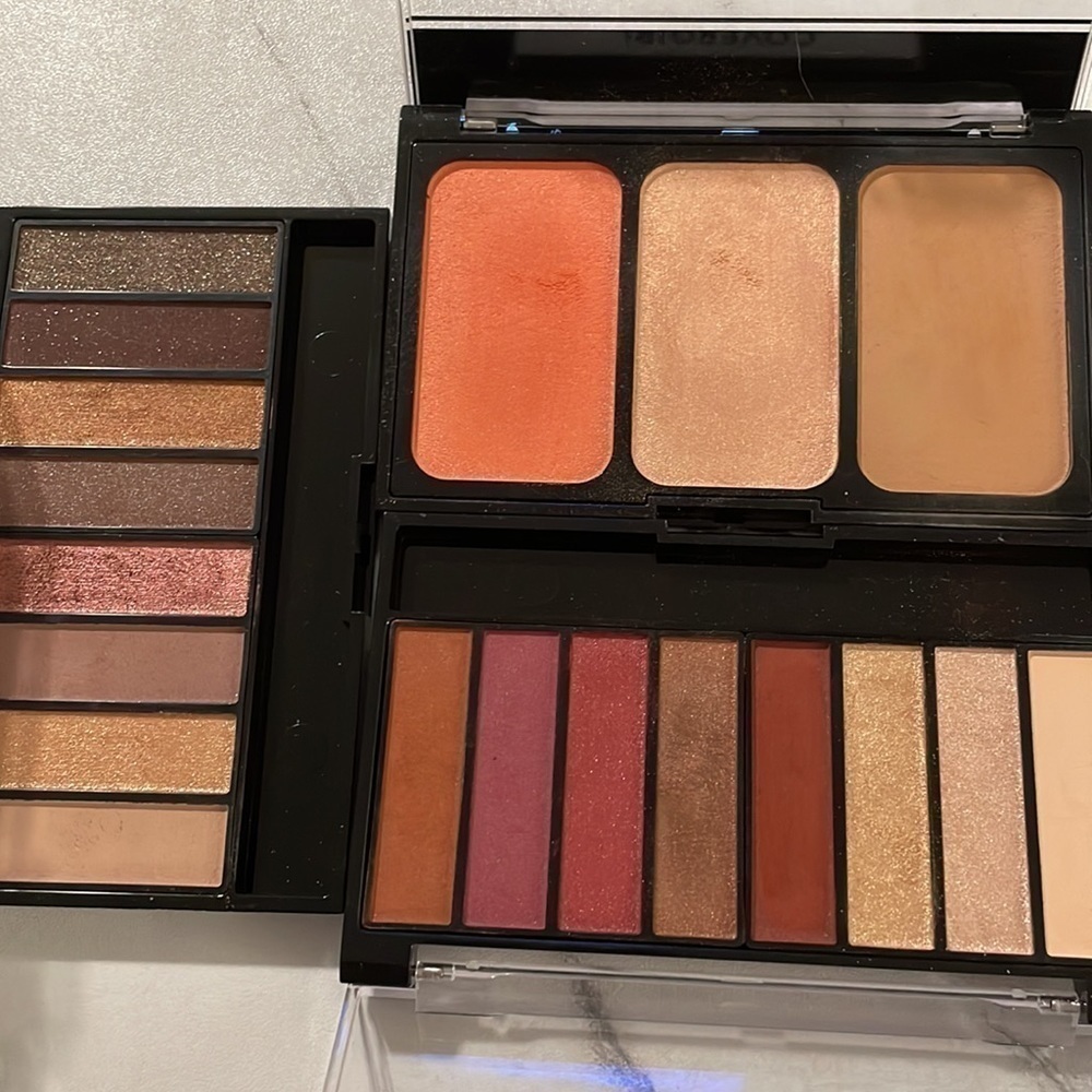 COVERGIRL Eyeshadow and Face Palettes
